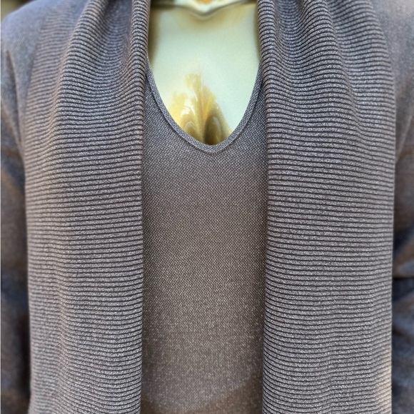 Escada~ cardigan twin set - Picture 5 of 8